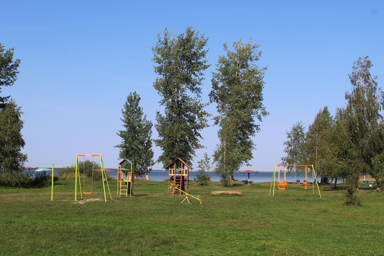 Hotel-Complex Mizh Triokh Ozer Svityaz' Exterior foto